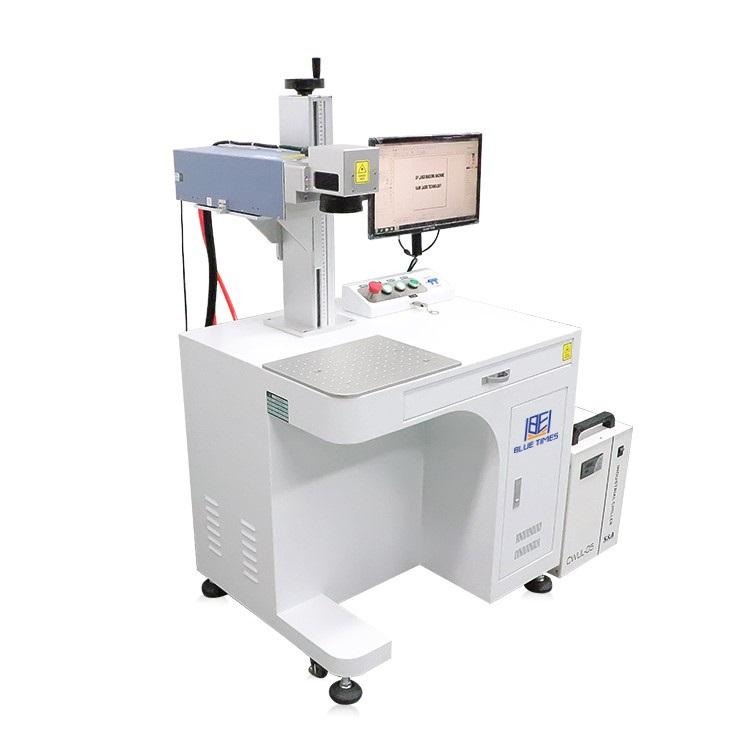 HÌNH ẢNH MODEL 02